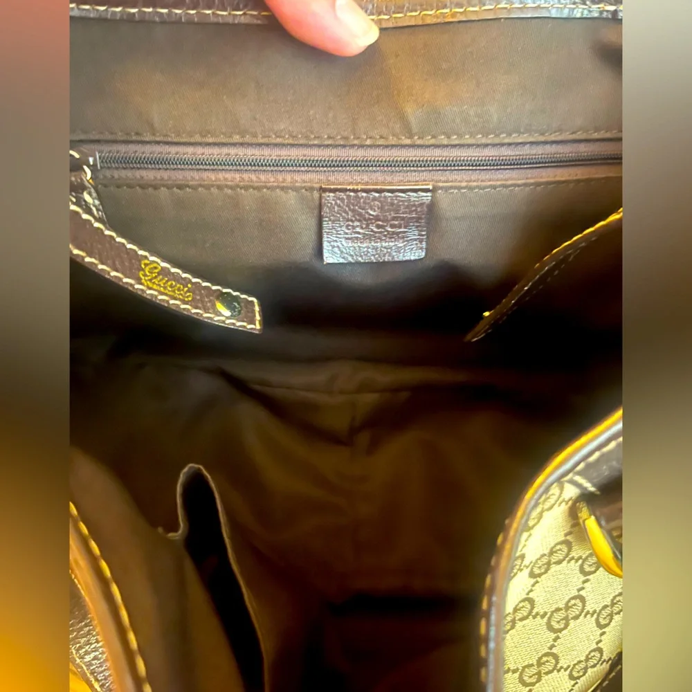 Gucci Abbey Tote Bag - Picture 5 of 7